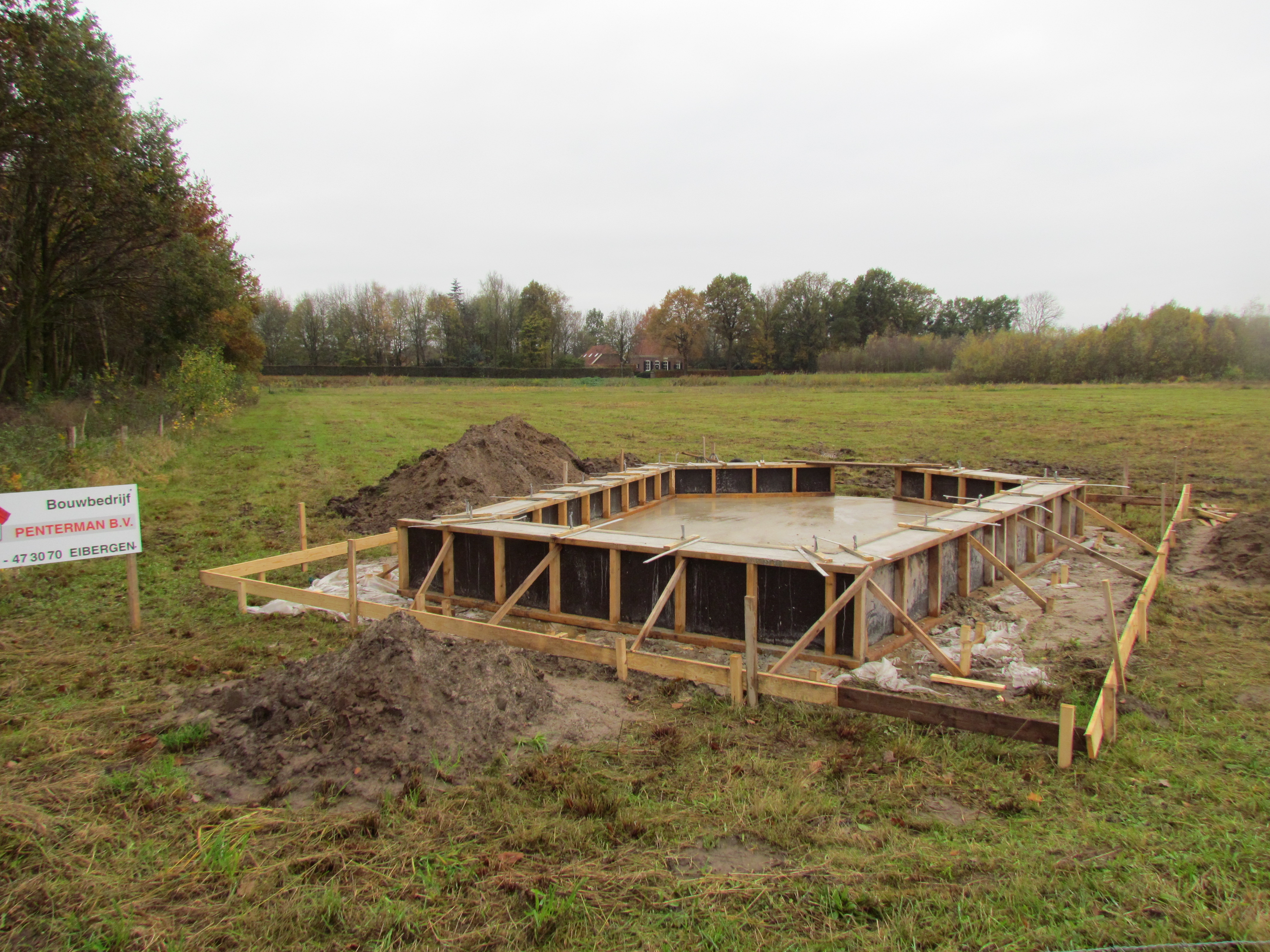 Fundament voor schaapskooi